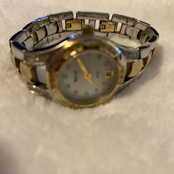 Gold and Silver Two toned Relic watch - Picture 3 of 7